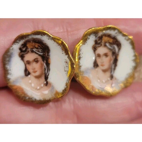 Vintage Signed Limoges France Lady Porcelain Screw Back Earrings Hand Painted - Picture 2 of 7